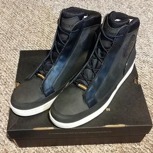 Harley Davidson brand Vardon boots size 13